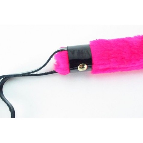 Плеть из лака с розовым мехом BDSM Light - 43 см.